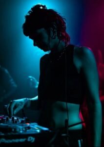DJ Carafunk aux platines